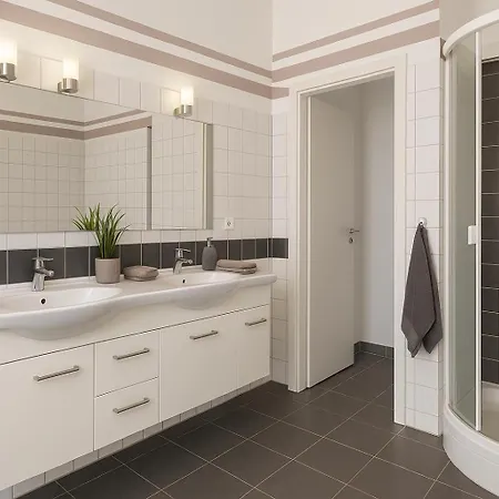 Apartamento Monteur- Und Ferienunterkunft *