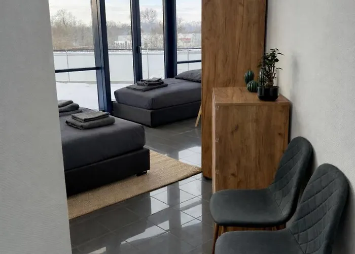 Monteur- Und Ferienunterkunft Lägenhet