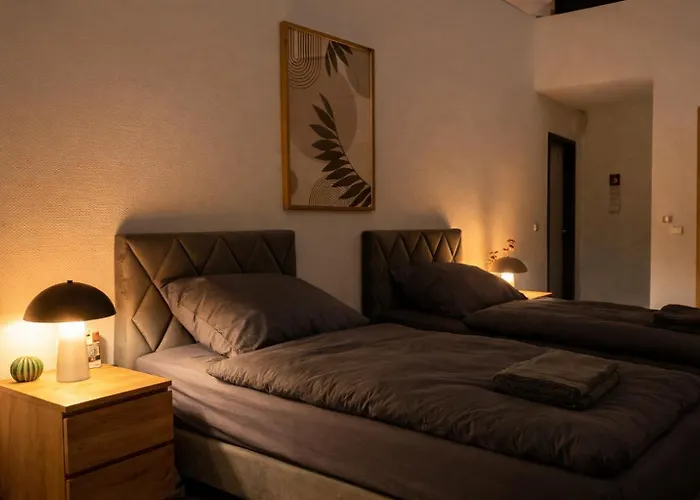 Monteur- Und Ferienunterkunft Lägenhet